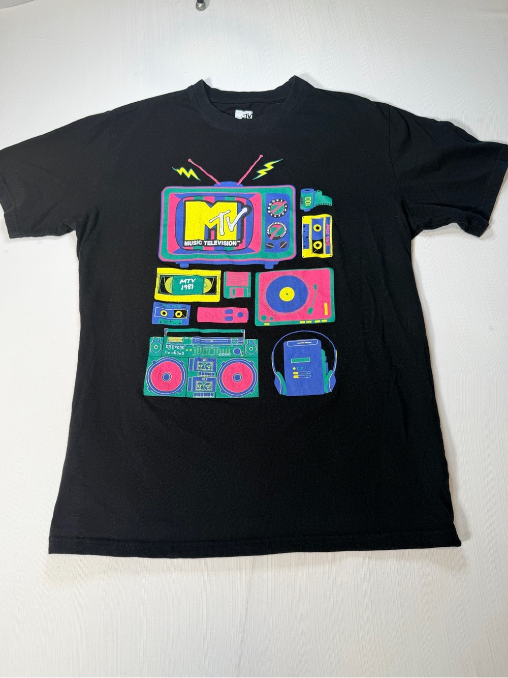 MTV Music Television Retro 1981 T Shirt Black Neon Boombox Cassette 80s Style